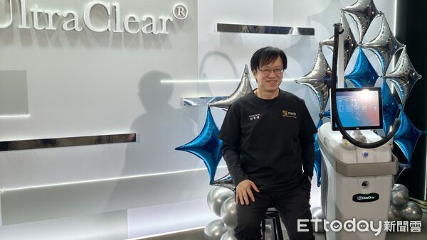 ▲雷射達人「彭賢禮」,接觸雷射光療儀器一路走來購買了超過60台 。(圖/記者吳奕靖攝) 。