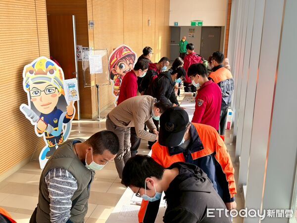 ▲台南市消防局第四大隊於南科管理局舉辦「119擴大防火宣導座談會」,吸引南科園區及各業界防火管理人員逾200人參與,共同強化防災韌性。(記者林東良翻攝,下同)