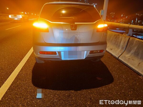 ▲國1五楊高架驚傳死亡車禍。(圖/記者陳以昇翻攝)