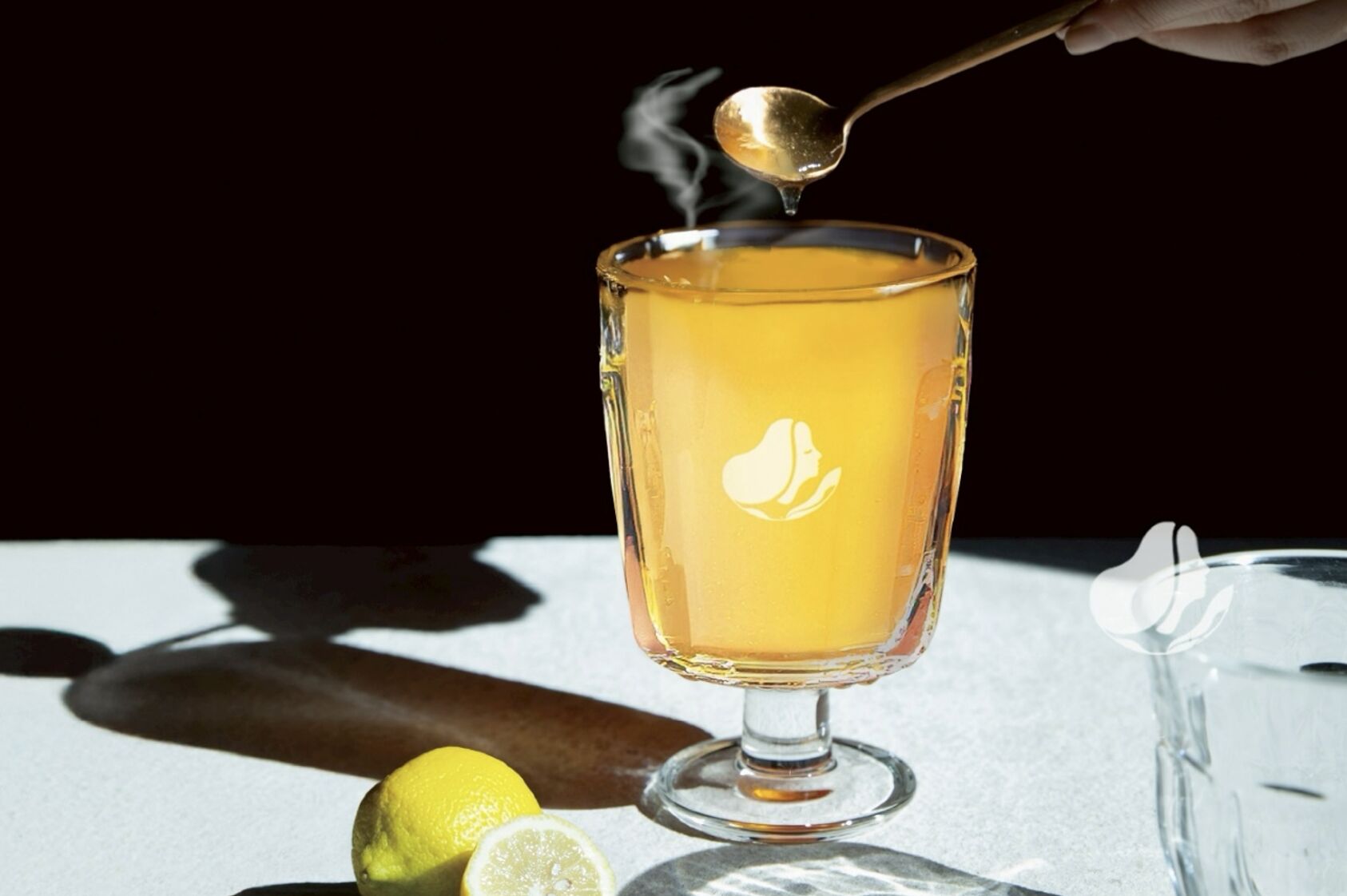 ▲▼ 人蔘飲品,路易莎,桂格,冬季限定,暖身,養氣人蔘。(圖/佳格食品提供)