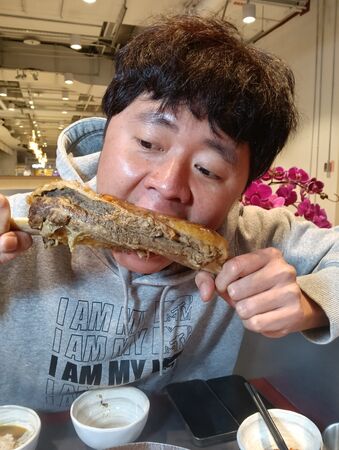 ▲▼二旭鍋桃園青埔店。(圖/部落客民宿女王芽月授權提供)