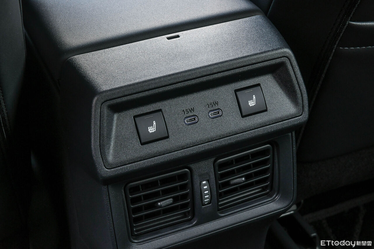 ▲TOYOTA RAV4。(圖/記者徐煜展攝)