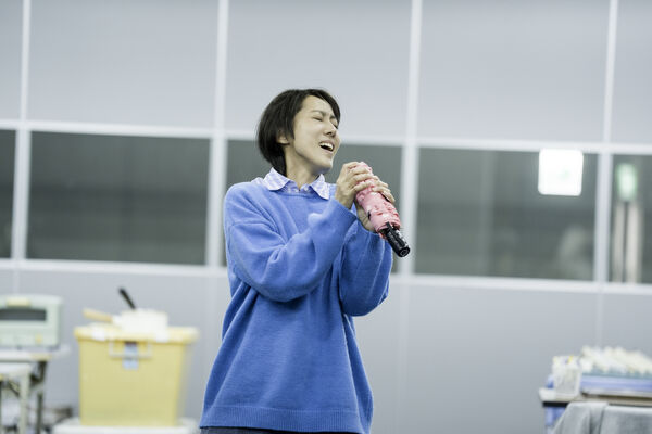 ▲張詩盈、莊凱勛搭擋演出舞台劇《婚內失戀》。(圖/艾彼新創股份有限公司提供)