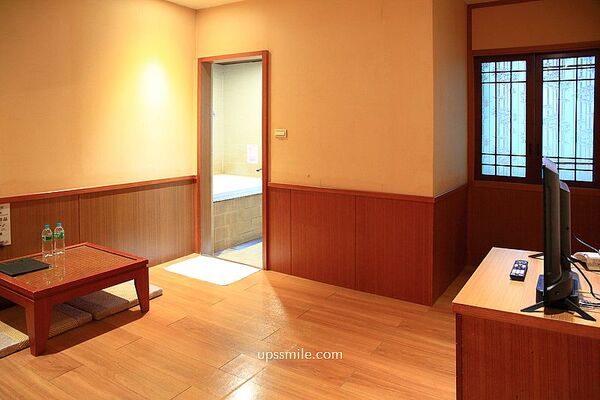 ▲▼「美代溫泉飯店」雙人湯屋平日540元,北投唯一雙泉質青磺泉和白磺泉。(圖/部落客萍子提供)