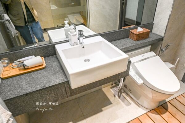 ▲▼「元湯溫泉居民宿」花蓮瑞穗溫泉住宿推薦!房內有獨立湯屋,戶外游泳池超美。(圖/部落客周花花提供)