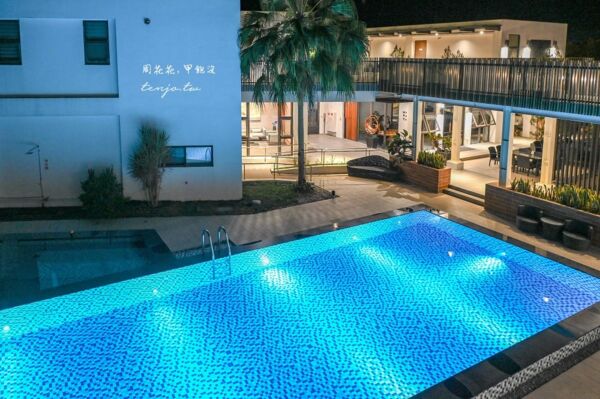 ▲▼「元湯溫泉居民宿」花蓮瑞穗溫泉住宿推薦!房內有獨立湯屋,戶外游泳池超美。(圖/部落客周花花提供)