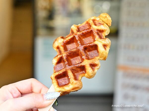 ▲▼韓國必點可頌鬆餅進駐一中商圈。(圖/部落客糖糖提供)