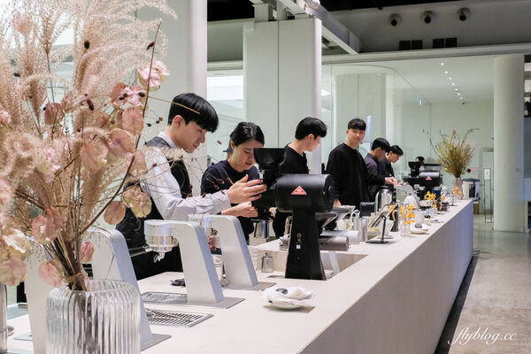 ▲▼韓國首位世界咖啡師冠軍,影島倉庫風咖啡館。(圖/部落客飛天璇提供)