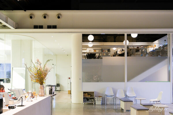 ▲▼韓國首位世界咖啡師冠軍,影島倉庫風咖啡館。(圖/部落客飛天璇提供)