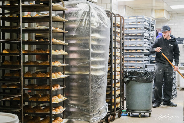 ▲▼皇后鎮必吃香草奶油甜甜圈。(圖/部落客飛天璇提供)