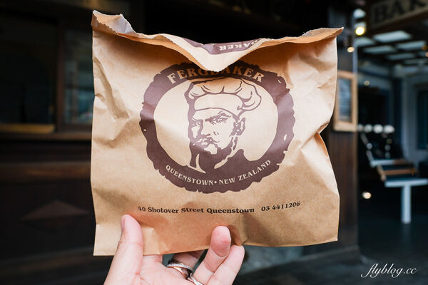 ▲▼皇后鎮必吃香草奶油甜甜圈。(圖/部落客飛天璇提供)