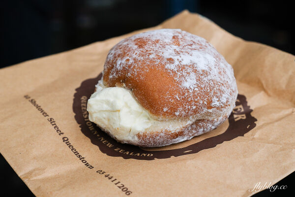 ▲▼皇后鎮必吃香草奶油甜甜圈。(圖/部落客飛天璇提供)