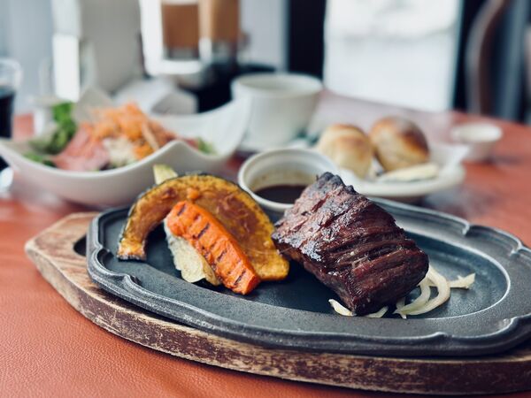 ▲▼品嚐美瑛和牛的最佳地點——農場餐廳千代田。(圖/部落客泰國劉德華提供)