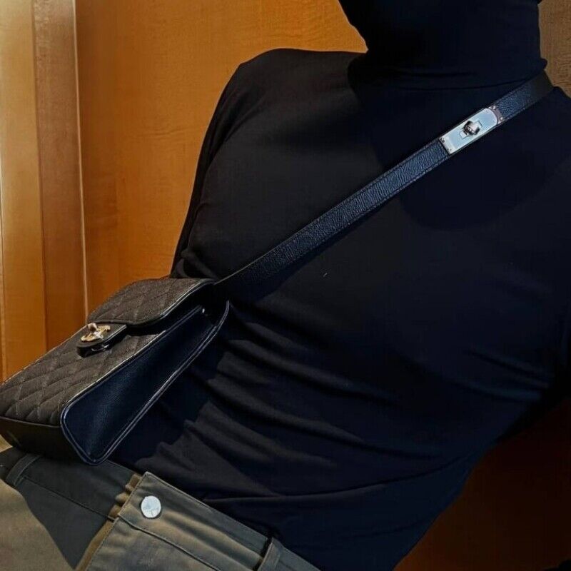 愛馬仕不能錯過的隱藏好物!「Kelly 18」鎖釦皮帶默默竄紅,可繫、可背還能當髮飾