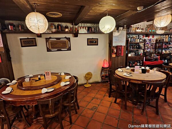 ▲▼新梅龍鎮復古餐廳。(圖/部落客Darren蘋果樹旅遊玩樂誌授權提供)