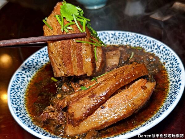 ▲▼新梅龍鎮復古餐廳。(圖/部落客Darren蘋果樹旅遊玩樂誌授權提供)