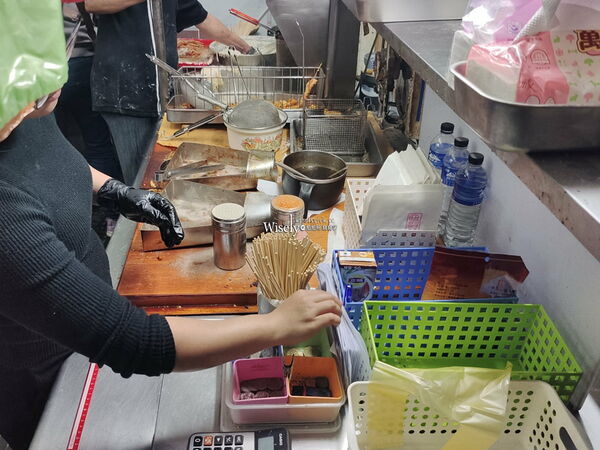 ▲▼宜大雞肉串。(圖/部落客WISELY’S 拍拍照寫寫字授權提供)