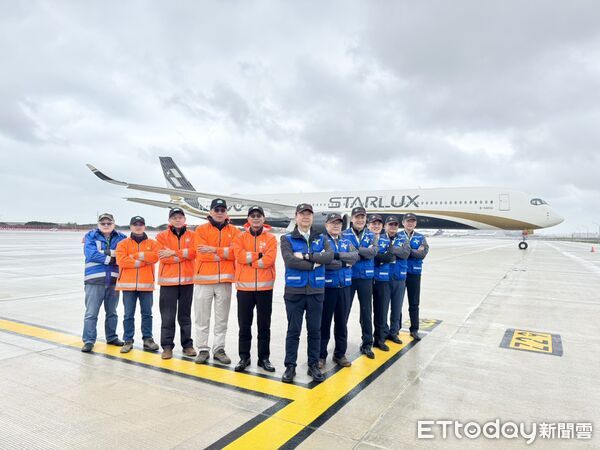 ▲▼桃園機場臨時過夜停機坪。(圖/記者周湘芸攝)