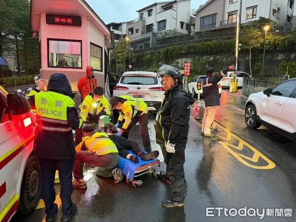 ▲▼uber女司機開車到新店猝死 社區警衛驚見她沒反應。(圖/記者陳以昇翻攝)
