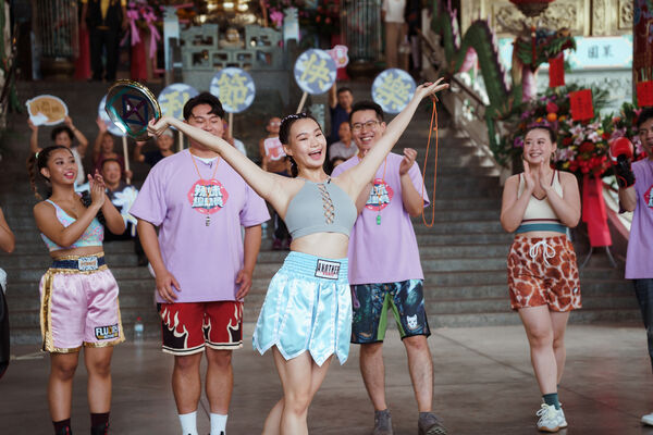 ▲林怡婷、蔡振南、林毓家、王彩樺、黃惟《恨女的逆襲》。(圖/華映提供)