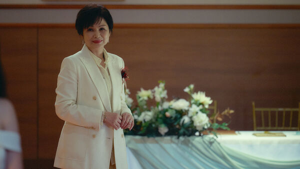 ▲《雙囍》中飾演新郎「高庭生」的劉冠廷,在片中演活了夾在離異父母間的難處。(圖/水花電影提供)