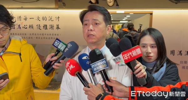 ▲▼基隆長庚吳俊德醫師說明勇消詹能傑急救情況。(圖/記者郭世賢翻攝)