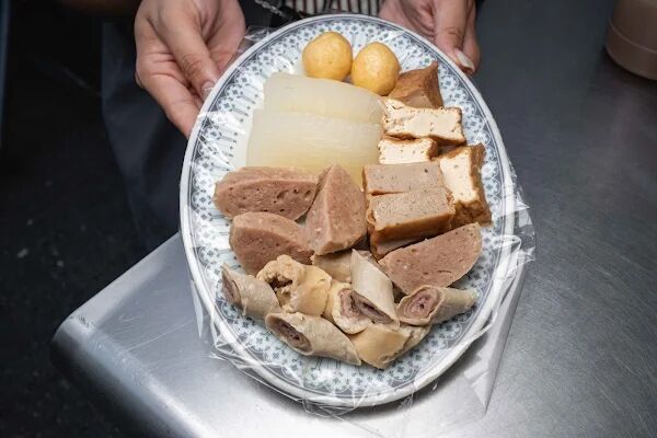 ▲▼大港街餐車黑輪攤。(圖/部落客美熊很愛吃授權提供)