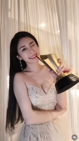 ▲▼Albee。(圖/翻攝自Instagram/albeefin)