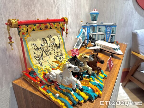 ▲台北統一時代百貨「樂高馬上添樂玩轉新春」明起開放免費玩,樂高新春活動。(圖/記者彭懷玉攝)