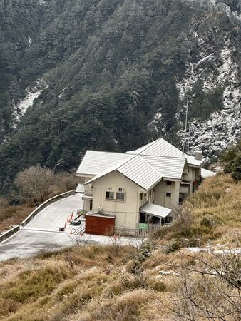 ▲▼ 合歡山下冰霰 。(圖/林業署南投分署提供提供)