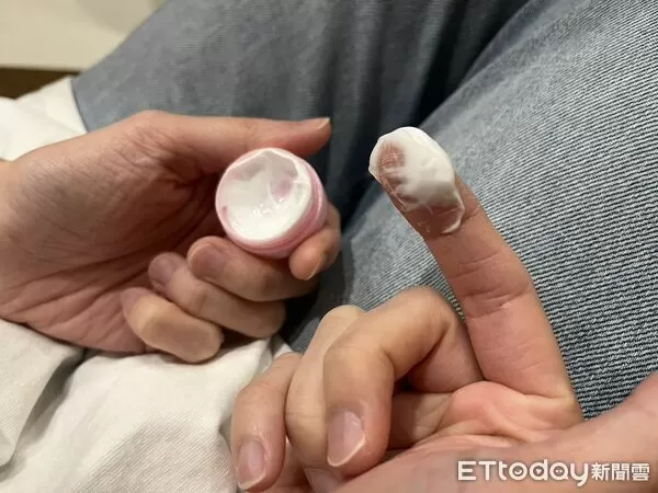 ▲▼藥膏,擦藥。(圖/記者李佳蓉攝)