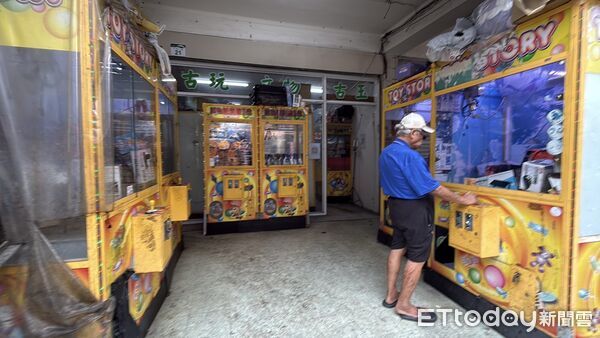 ▲▼ 六合夜市 。(圖/記者張雅雲攝)