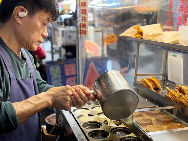 ▲▼丸田飛碟燒。(圖/部落客VIVIYU小世界授權提供)