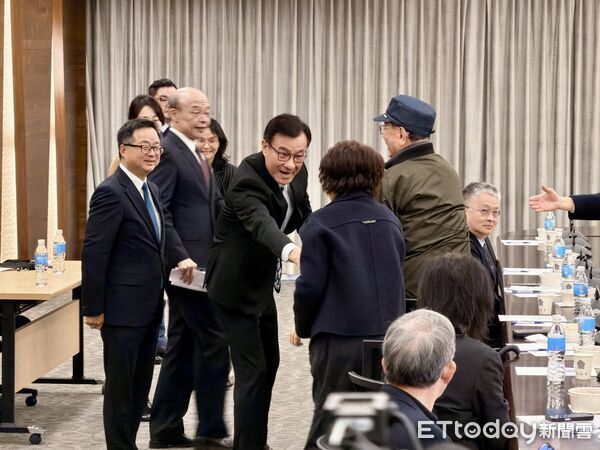 ▲▼海基會董監事會,許勝雄、蘇嘉全。(圖/記者蔡紹堅攝)