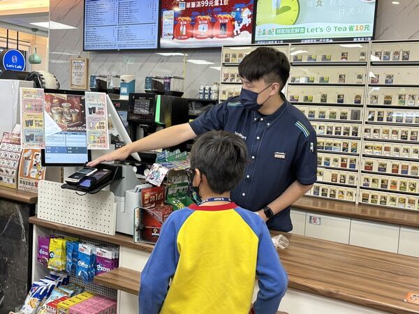 ▲桃園寒假愛心午餐數位學生證多元供餐