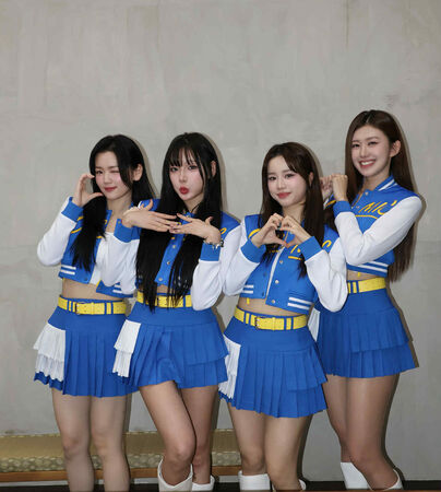 ▲緯來宇宙啦啦隊與B2。(圖/記者葉文正攝,想想時間有限公司)