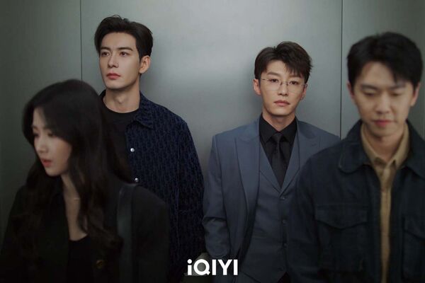 ▲《軋戲》由陳星旭、盧昱曉主演。(圖/iQIYI提供)