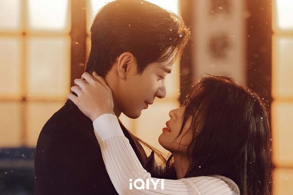 ▲《軋戲》由陳星旭、盧昱曉主演。(圖/iQIYI提供)