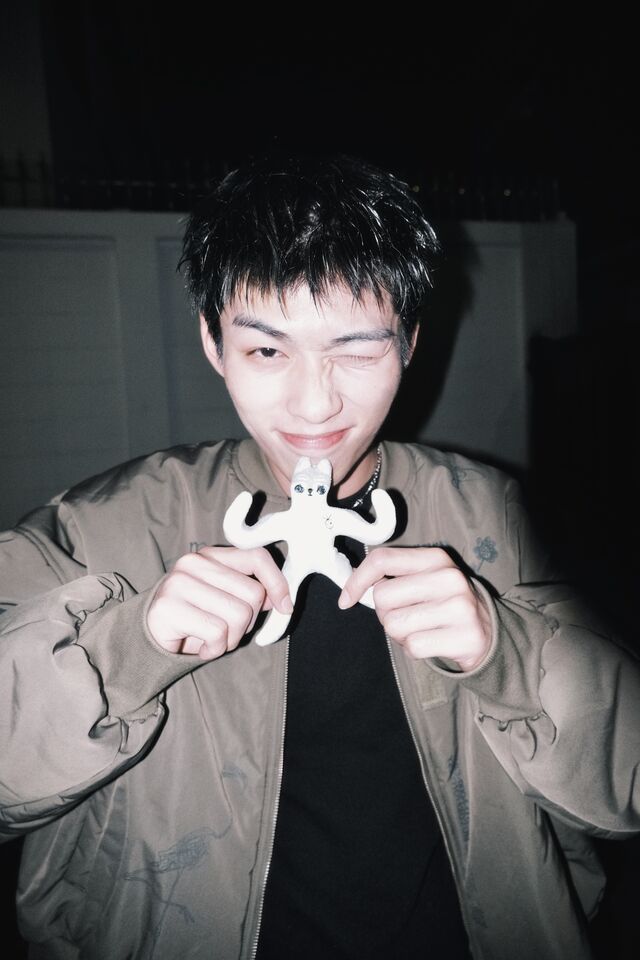 ▲▼ 蔡承祐〈牡羊座的浪漫〉。(圖/滾石提供)