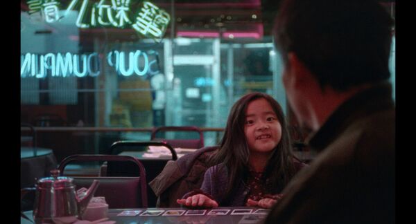 ▲張震(左)與飾演女兒的魏愷樂溫柔互動成為一大亮點。(圖/甲上提供)