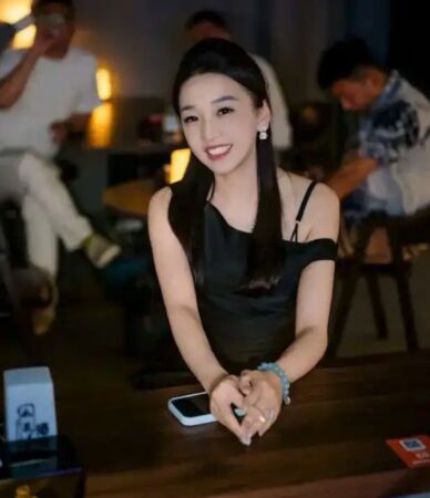 ▲▼陸保時捷女銷冠:客戶6成是女性 沒私下出去吃飯。(圖/翻攝微博)