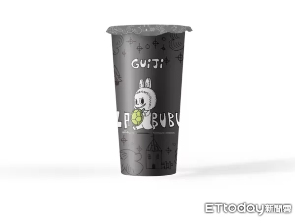 ▲▼龜記茗品攜手超人氣潮玩IP「Labubu」推出全新聯名企劃。(圖/龜記茗品提供)