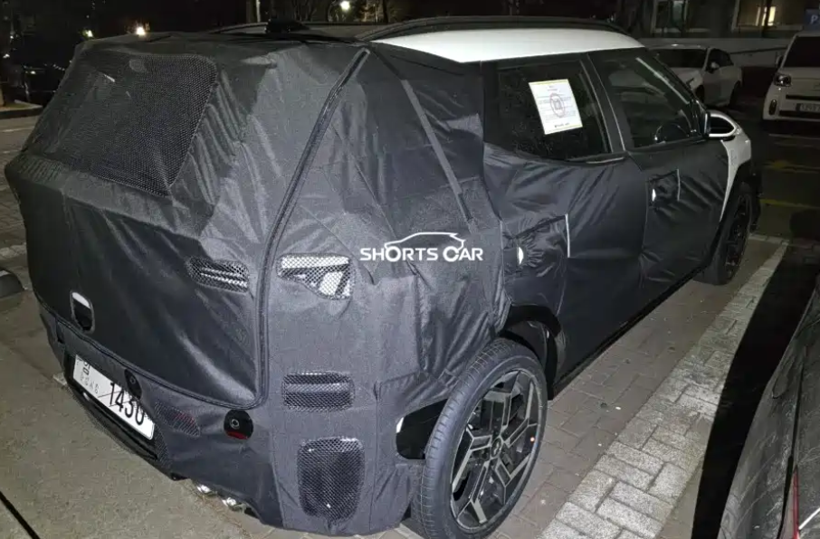 ▲新一代Hyundai Bayon海外首度被目擊!預計今年發表。(圖/翻攝自Instagram@shorts_car)