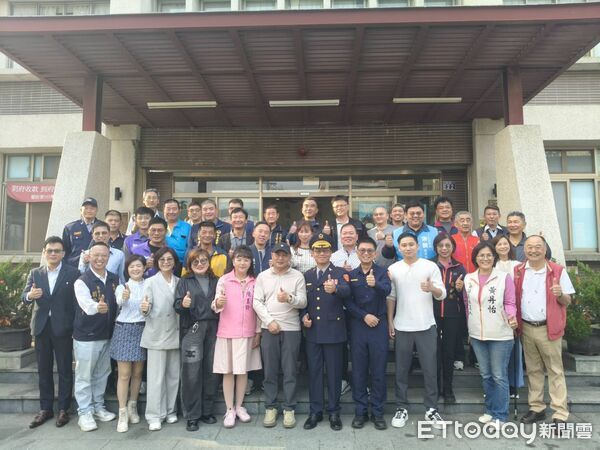 ▲竹山警分局延平派出所、南投警分局永和派出所新任所長分別上任。(圖/記者高堂堯翻攝)