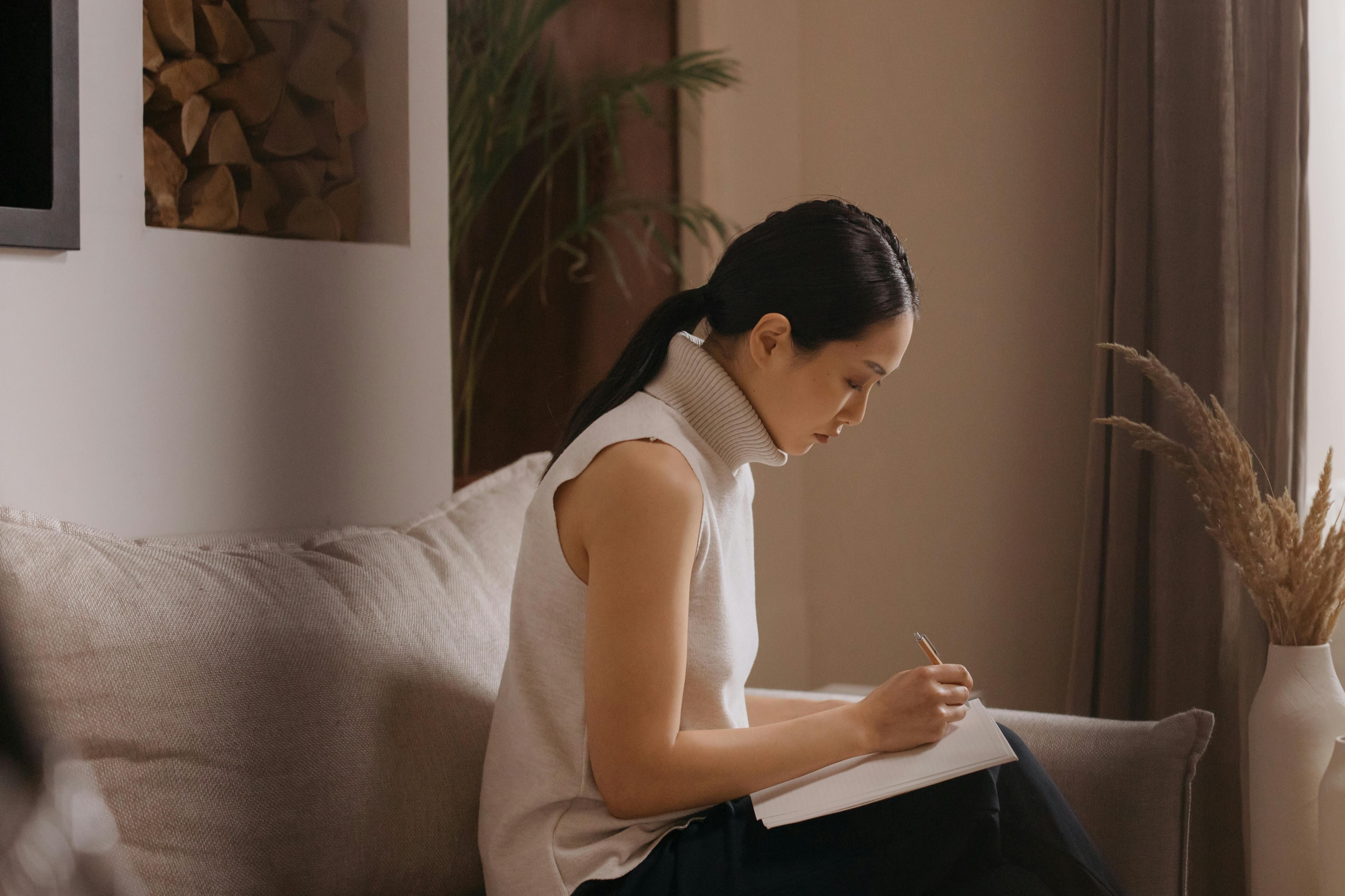 ▲▼焦慮,擔心,心理,書寫,方法,大腦。(圖/取自免費圖庫pexels)