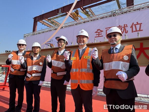 ▲▼高鐵N700ST未來的新家「第二車輛檢修廠」,今舉行上梁典禮。(圖/記者李姿慧攝)