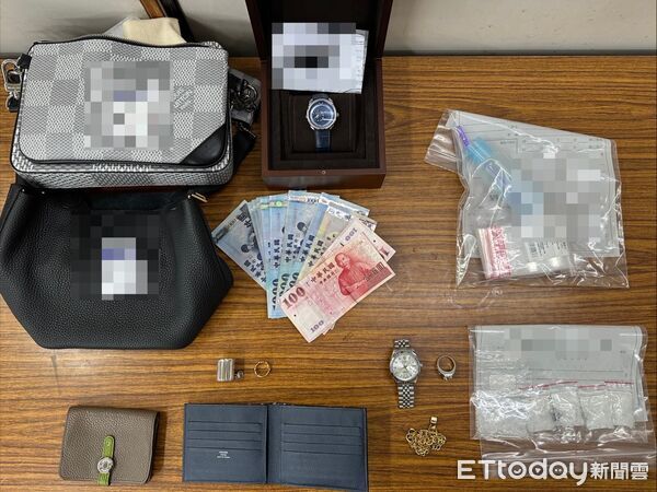 ▲台南知名日系二手百貨商場凌晨遭破門行竊,警方迅速成立專案小組追查,查獲方姓竊嫌,起獲起獲贓證物、毒品一批。(記者林東良翻攝,下同)
