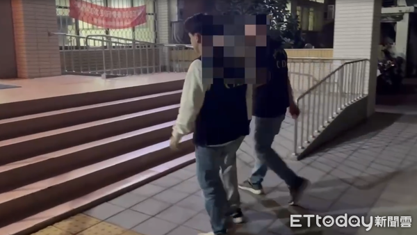 ▲台南知名日系二手百貨商場凌晨遭破門行竊,警方迅速成立專案小組追查,查獲方姓竊嫌,起獲起獲贓證物、毒品一批。(記者林東良翻攝,下同)