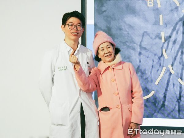 ▲險猝死飛機上!苗栗80年麵店闆娘「爬1層樓就喘」 醫驚:血管塞成石頭。(圖/記者游瓊華攝)