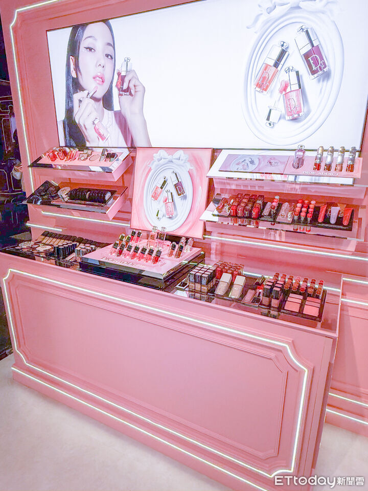 迪奧,舒特膚,保養,彩妝,Jisoo,美妝, 。(圖/記者李薇攝)